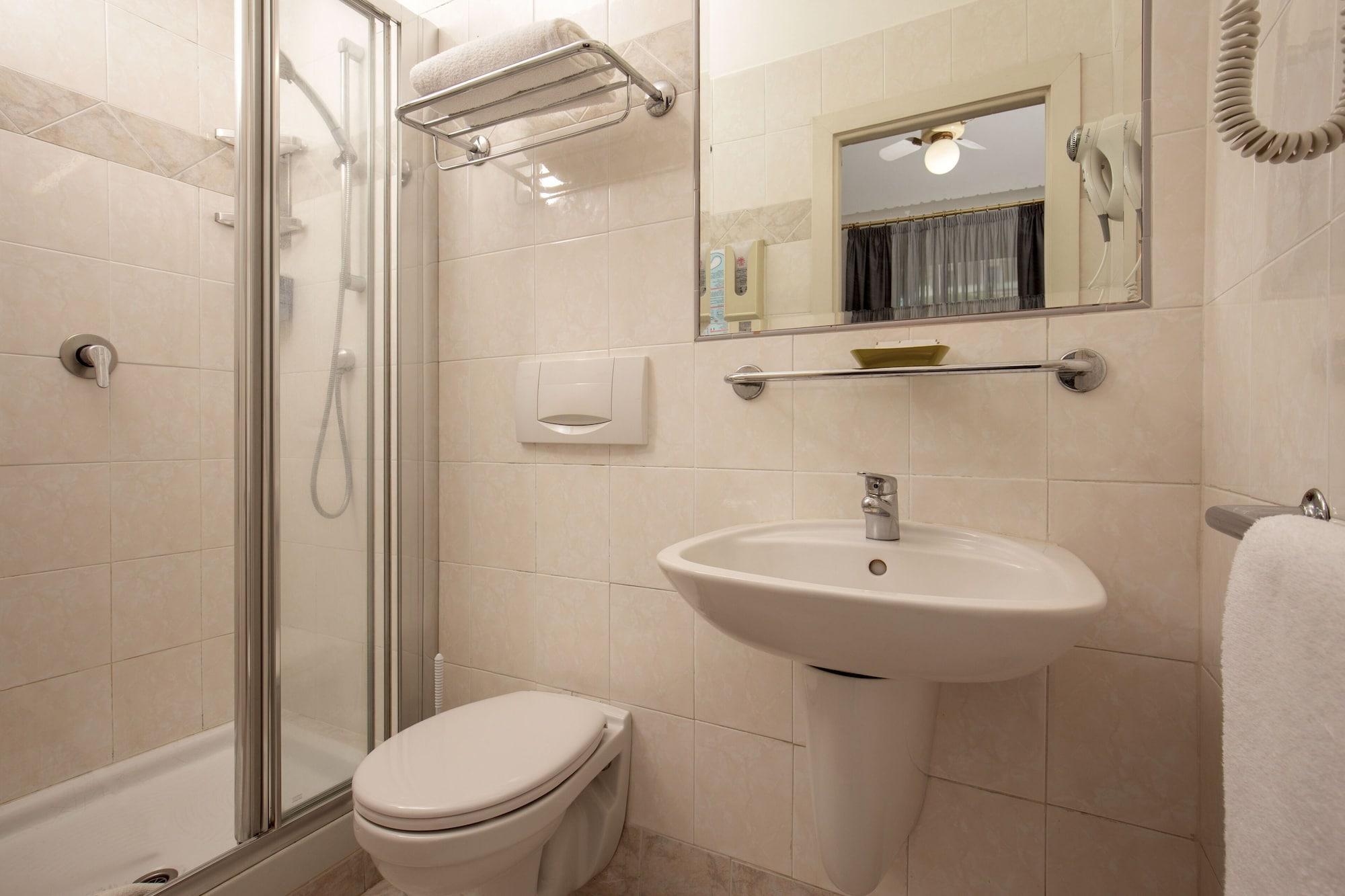רומא Hotel Dorica מראה חיצוני תמונה