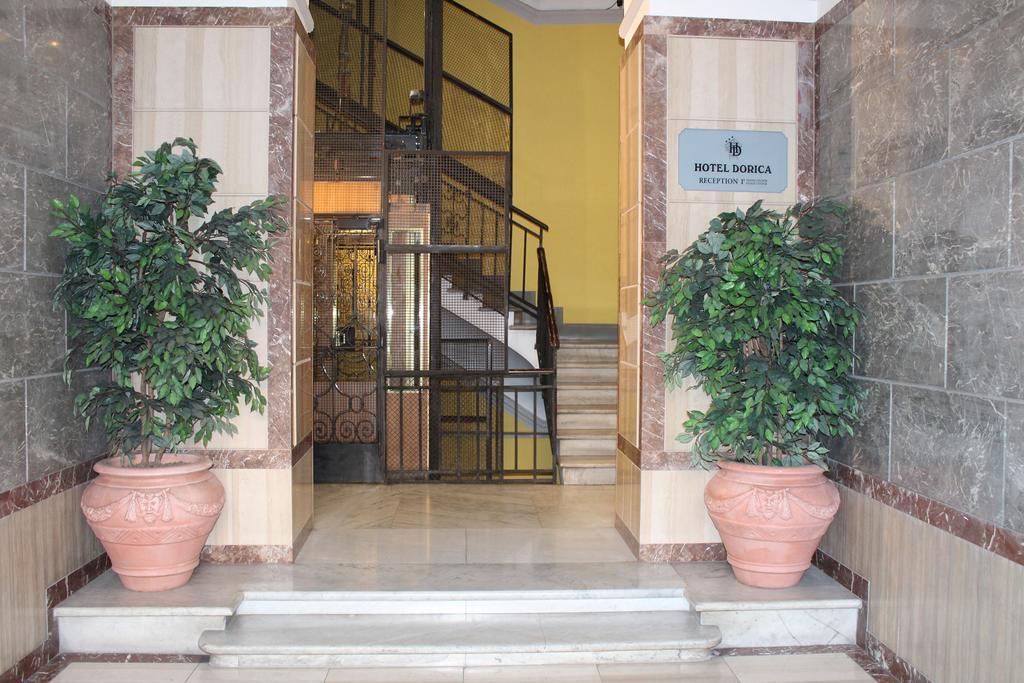 רומא Hotel Dorica מראה חיצוני תמונה
