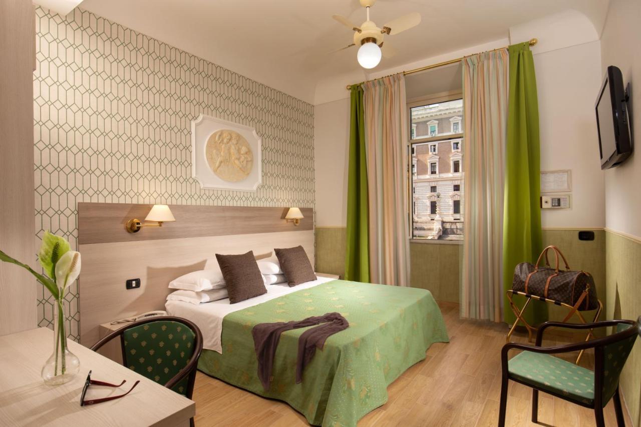 רומא Hotel Dorica מראה חיצוני תמונה