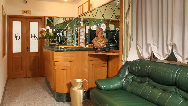 רומא Hotel Dorica מראה חיצוני תמונה